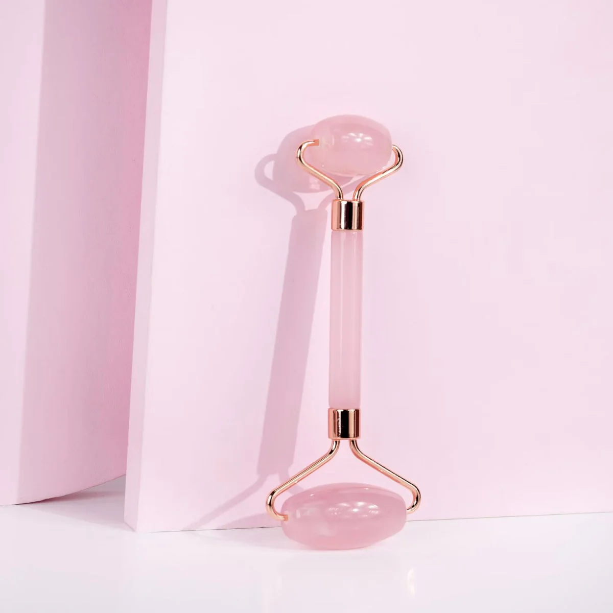 GUA SHA & RESIN ROLLER SET FOR FACE LIFT & WRINKLE REMOVER - Image 3