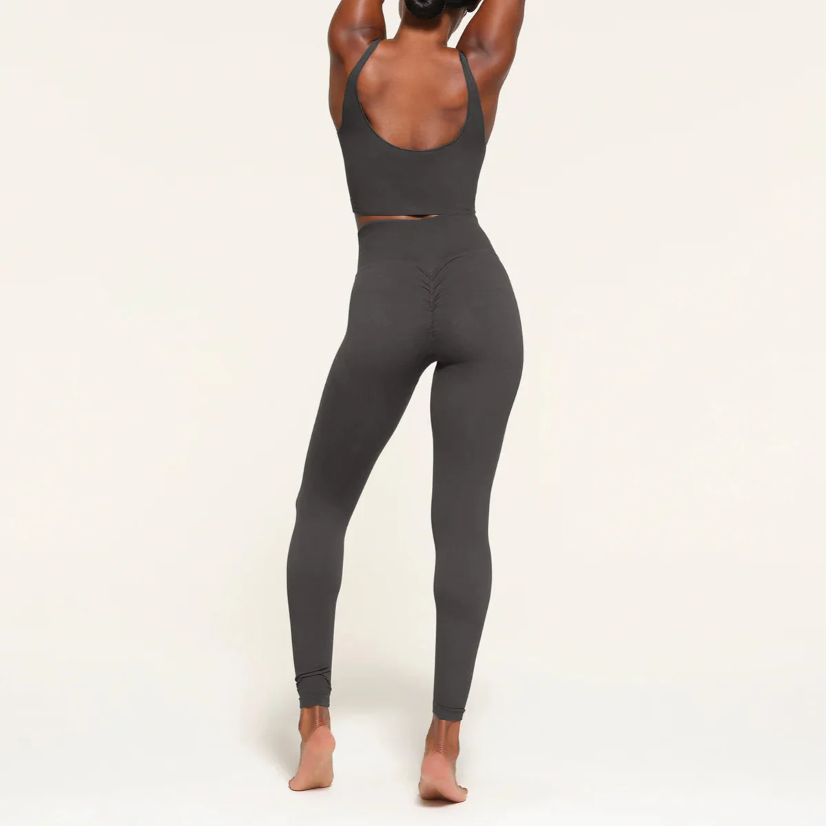 SCRUNCH SEAMLESS LEGGINGS - Image 6